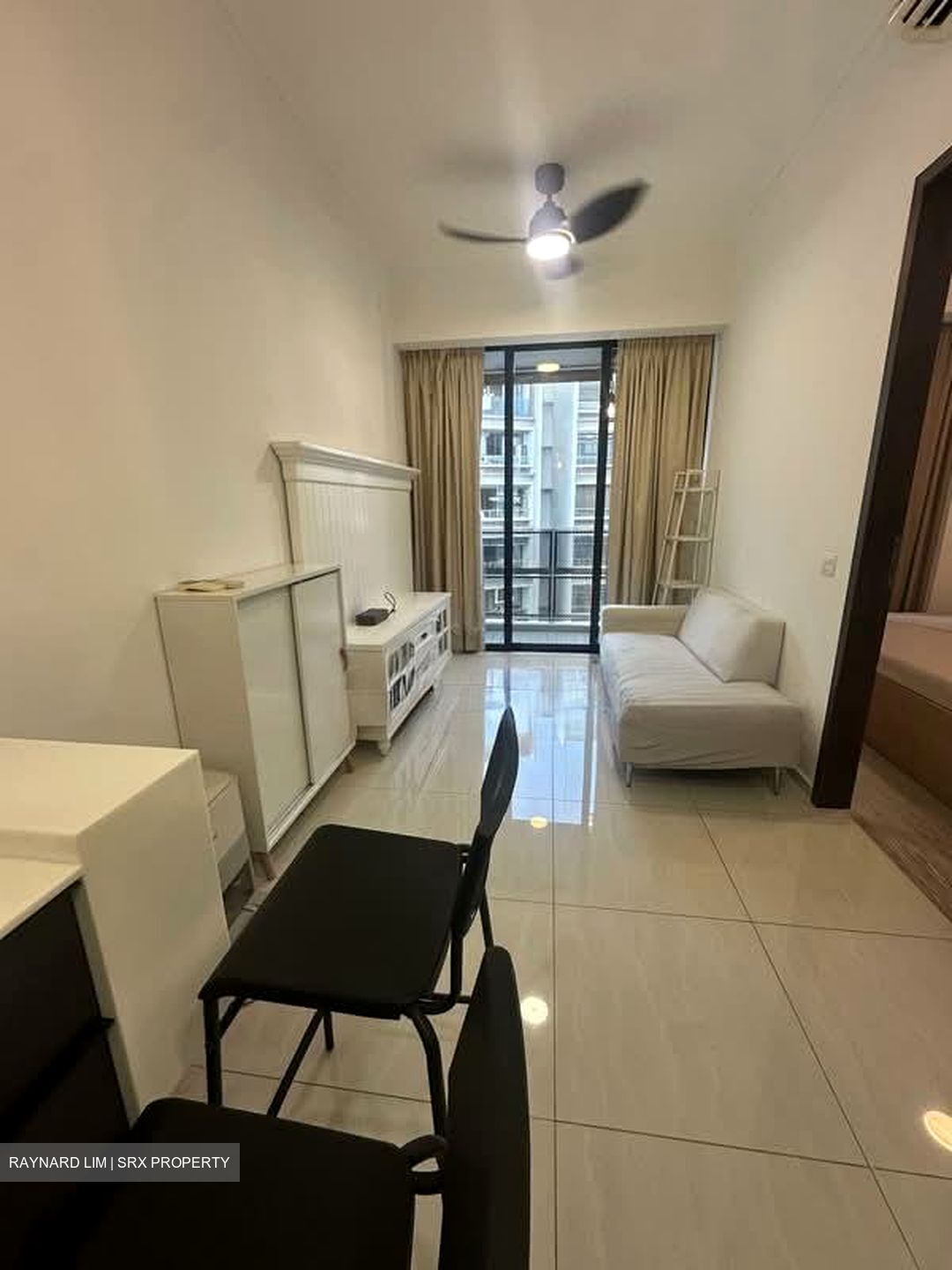 d'Nest (D18), Condominium #588811401